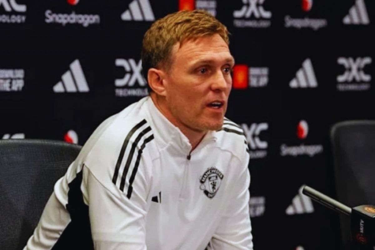 Fletcher tập trung tối đa cho trận gặp Burnley
