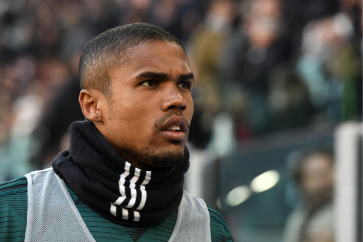 douglas-costa-yildiz-la-mot-trong-nhung-cau-thu-hay-nhat-cua-juventus