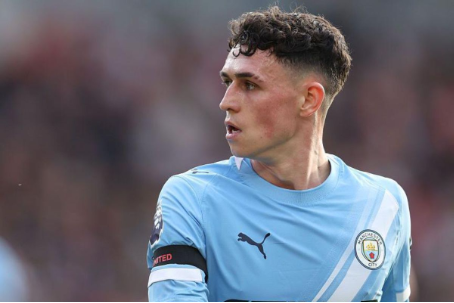 giai-ma-phong-do-sa-sut-kho-hieu-cua-phil-foden
