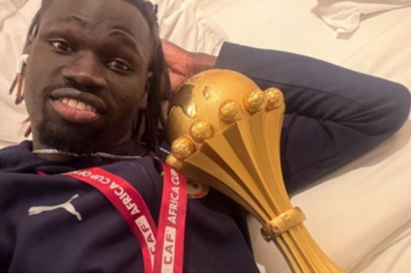 senegal-thach-thuc-caf-dua-cup-vo-dich-vao-can-cu-quan-su