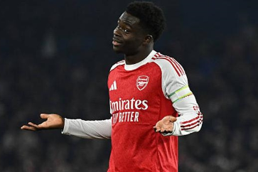 Saka bị chỉ trích – Arsenal lộ vấn đề hàng công