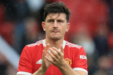 Harry Maguire gia hạn với MU đến 2027, giữ vững hàng thủ