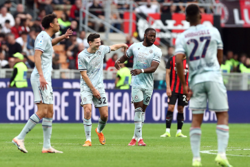 AC Milan phải phản ứng sau thất bại 0-3 trước Udinese khi làm khách Verona