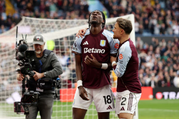 Kết quả Aston Villa vs Sunderland: Aston Villa thắng 4-3 phút 94, giữ chặt giấc mơ Champions League